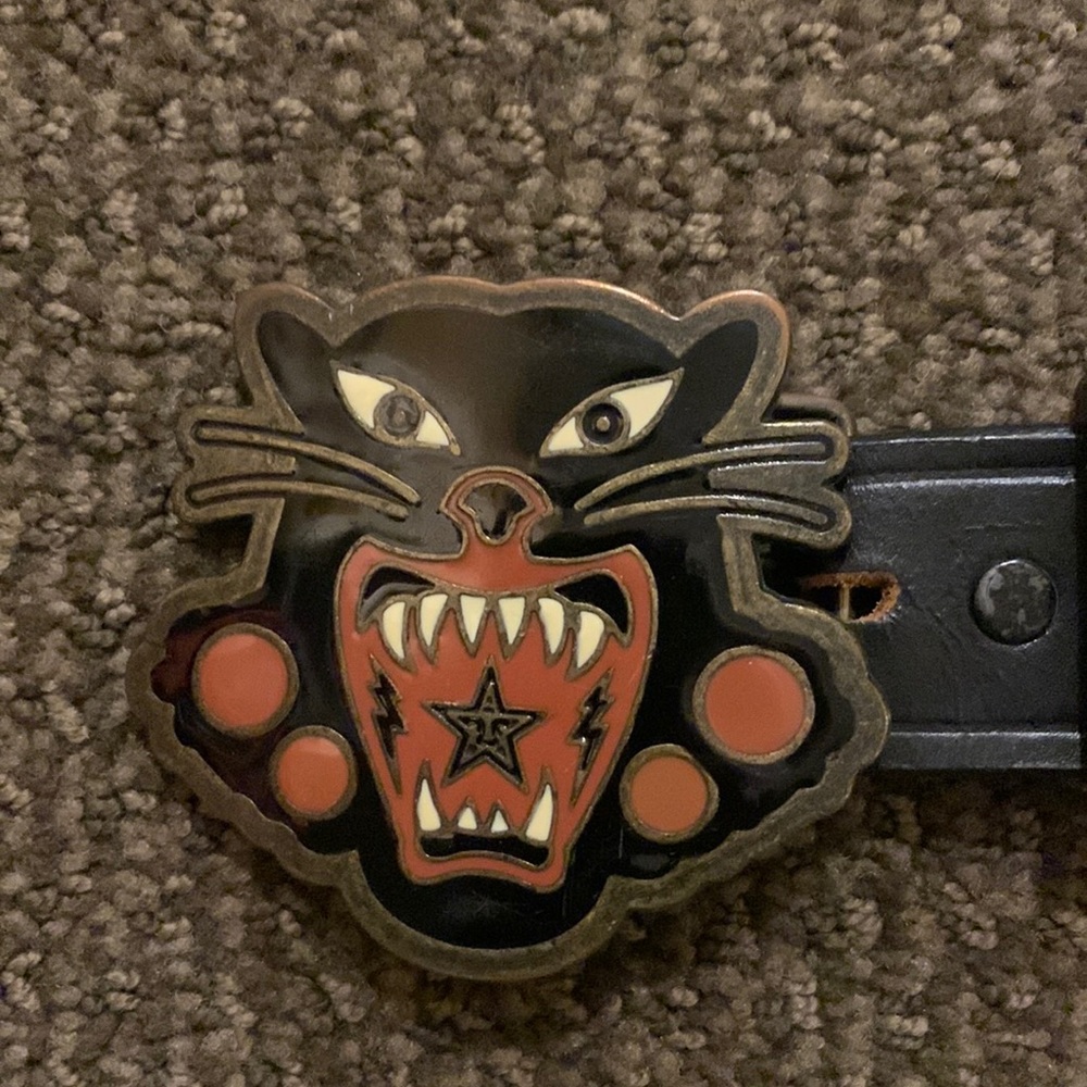 Obey belt buckle - Shepard Fairey